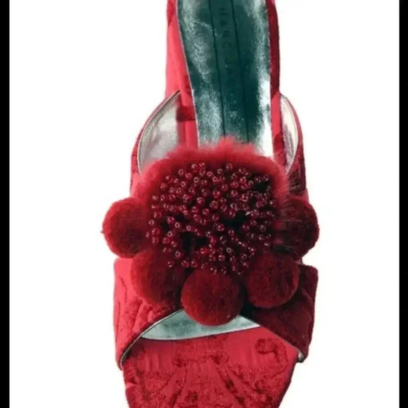 Marc Jacob EMBELLISHED VELVET-DAMASK MULES IN RED Size 39.5 - Picture 4 of 11